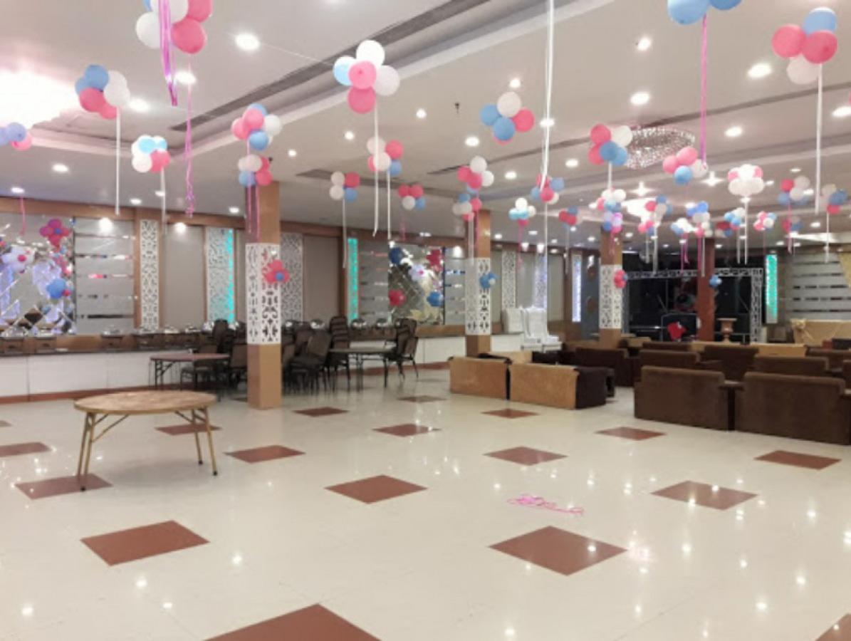 Clarks Inn Kaushambi Ghaziabad Dış mekan fotoğraf